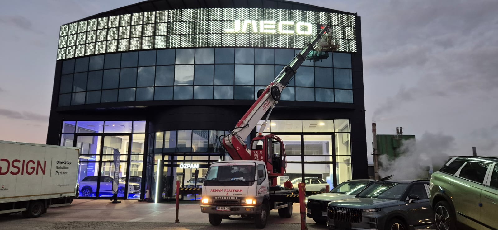 26 Metre Sepetli Platform Hizmeti - Denizli temizlik hizmeti fotoğraf 2