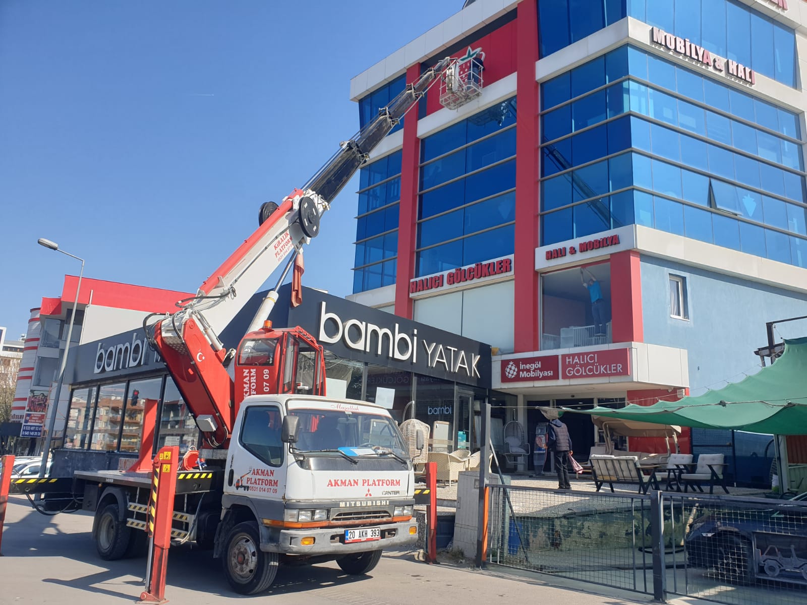 26 Metre Sepetli Platform Hizmeti - Denizli temizlik hizmeti fotoğraf 4